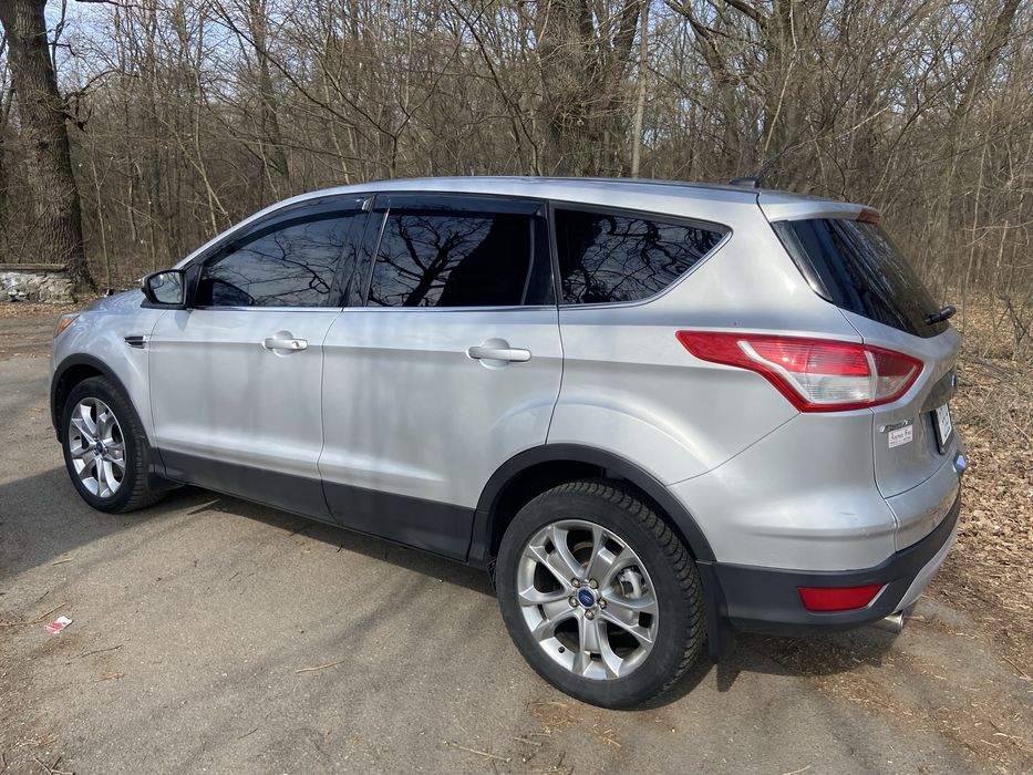 Форд Ескейп (2013 SEL 2.0 л 245 к.с.)