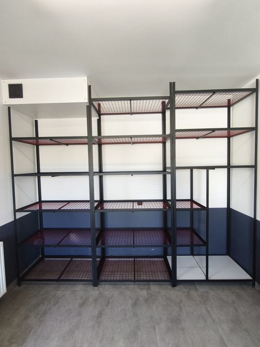 Regał metalowy na wymiar do garażu , magazynu , biura. Mocny