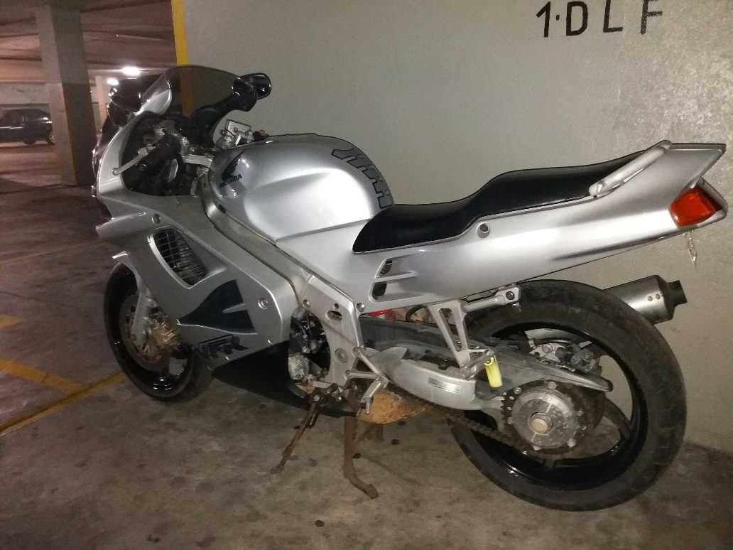 Peças Honda VFR750