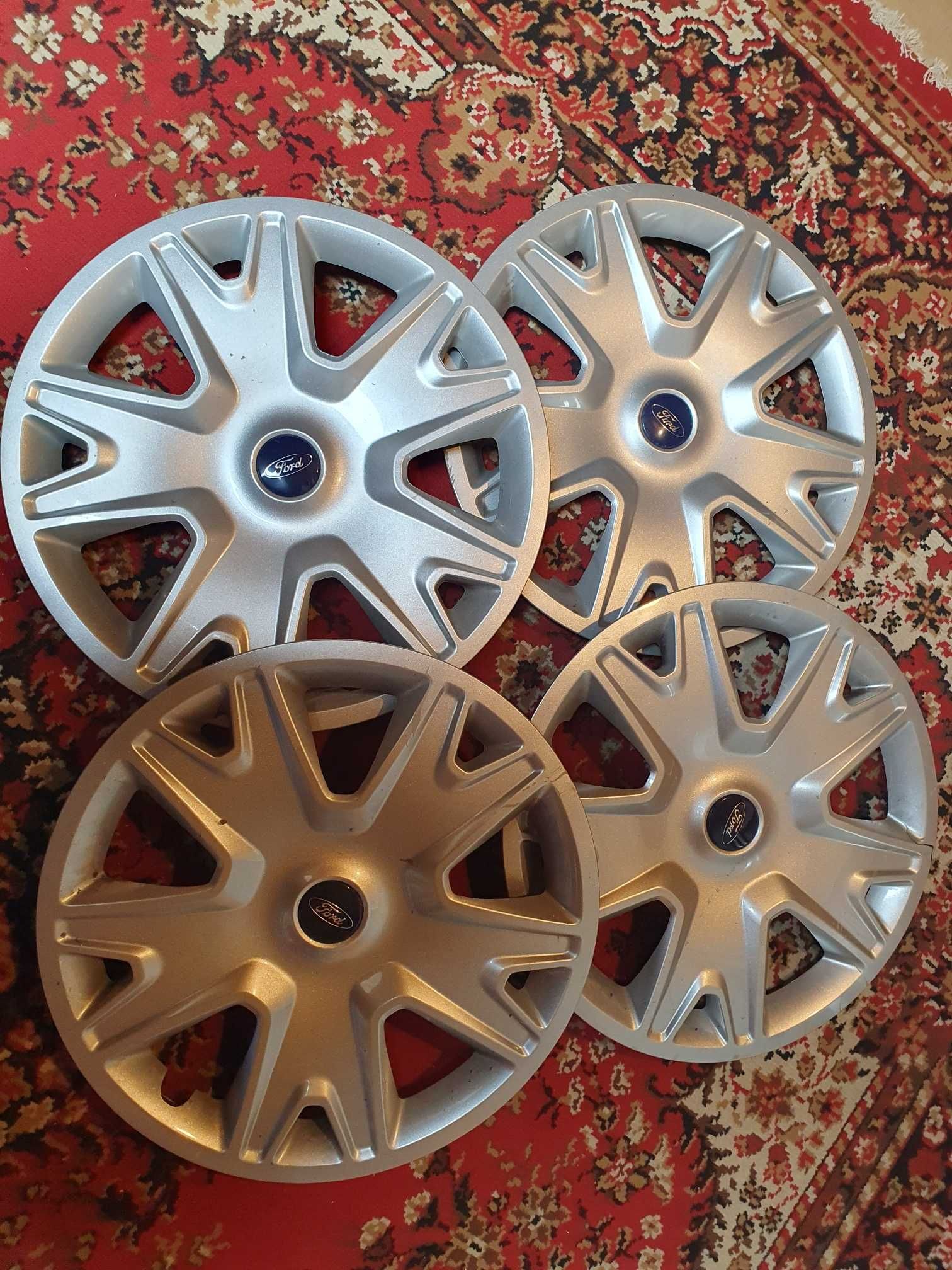 Używane opony zimowe CONTINENTAL 2x 225/50/R17 + 4x stalowe felgi