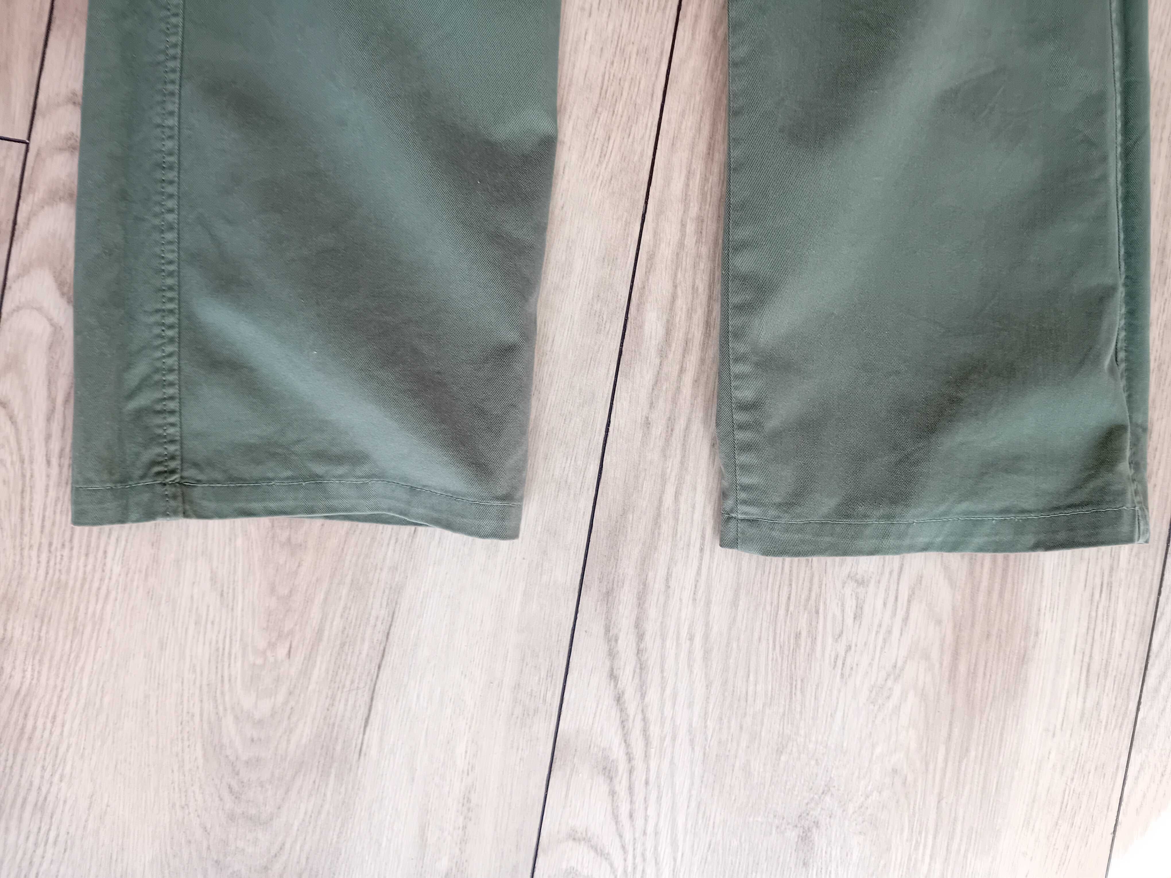 Spodnie damskie Cargo Bershka r.32