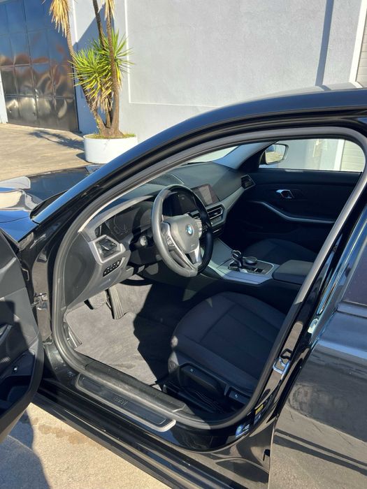 Bmw 330e Corporate Edition Auto 292cv