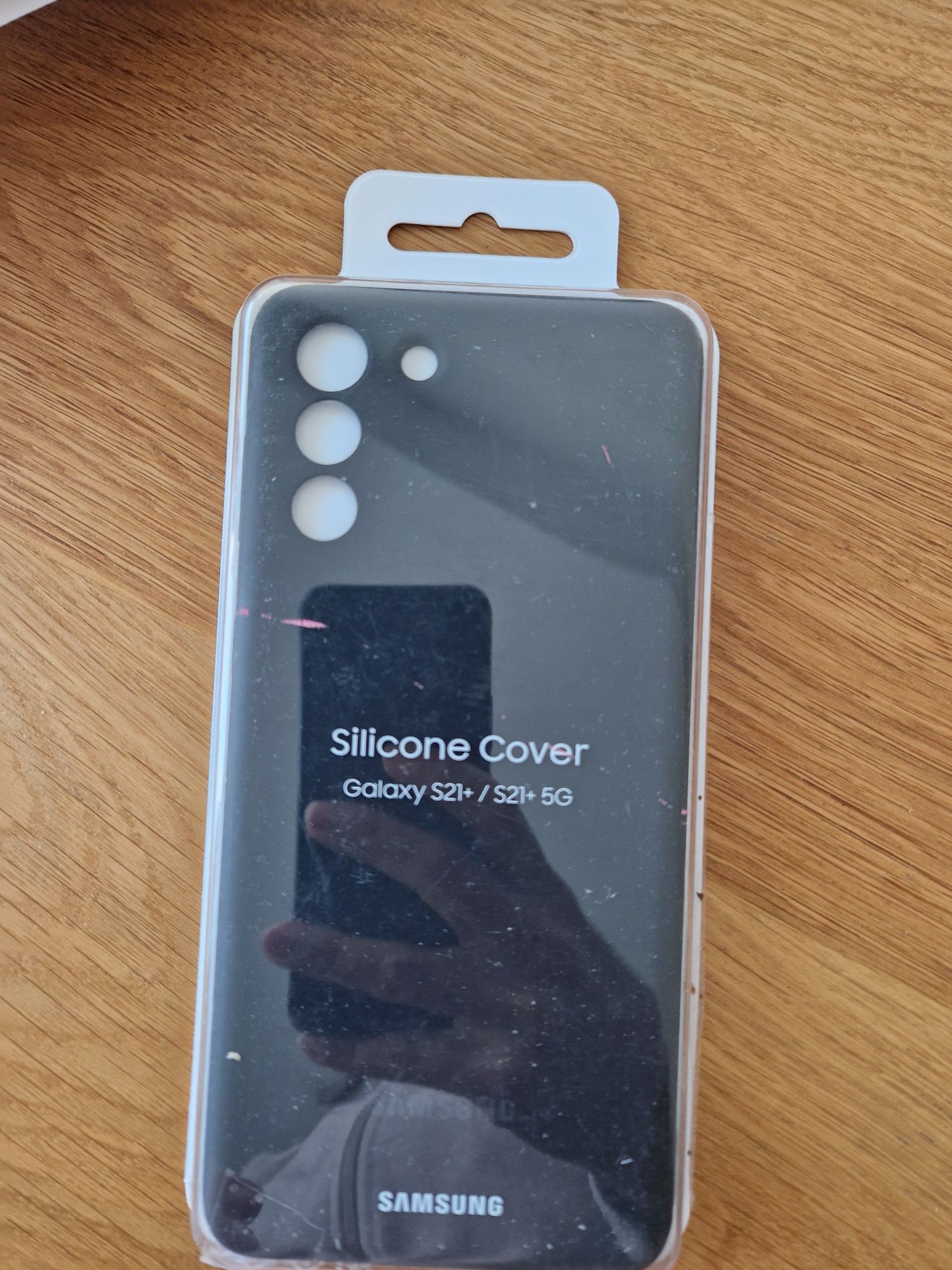 Silicone Cover Galaxy S21+ . Novo a estriar