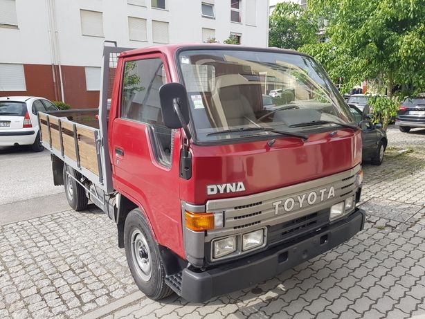 Toyota Dina 150 para venda