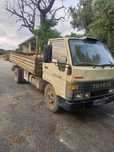 Toyota dina 250 ligueira basculante