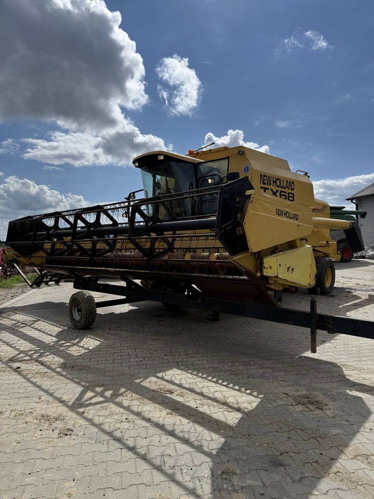 New Holland TX 68 przebieg 2600 mth!