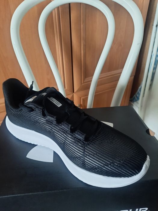 Nowe buty męskie Under Armour rozmiar 44,5