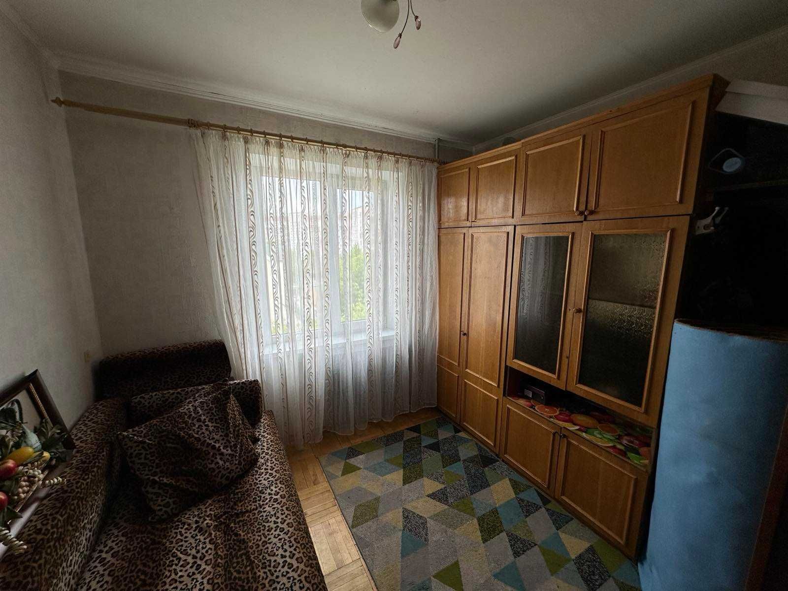 Продам 4-кім.квартиру м.Тернопіль, Бам, вул.15 квітня