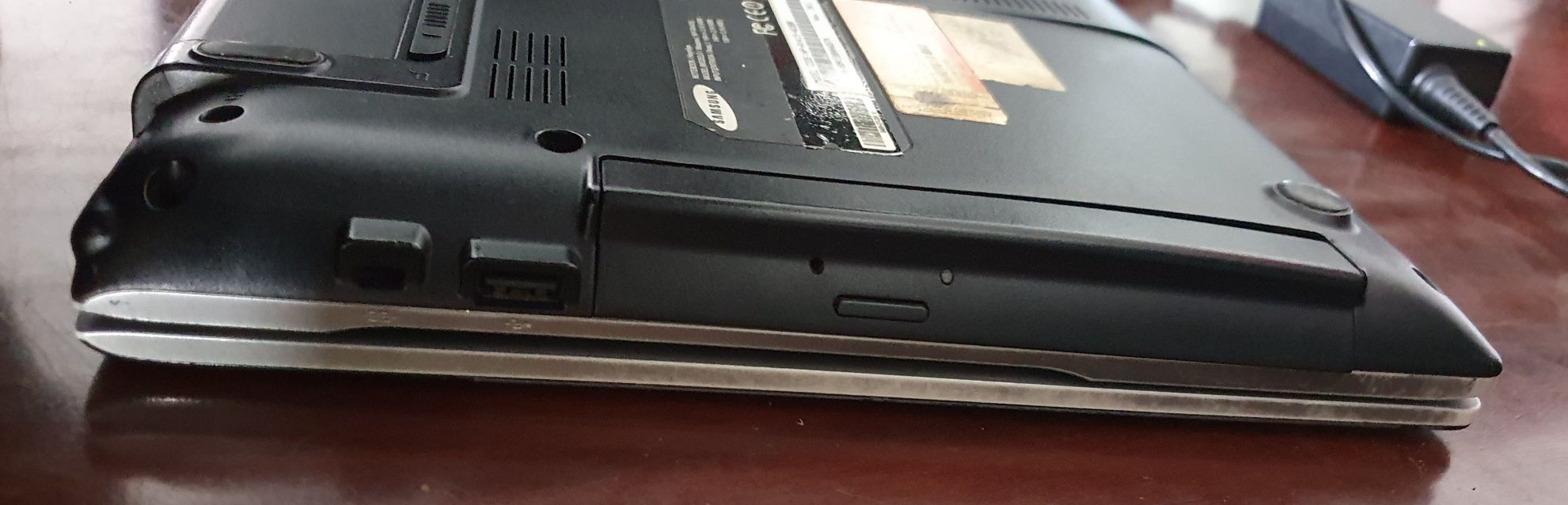 Vendo Portátil Samsung RV415 a funcionar