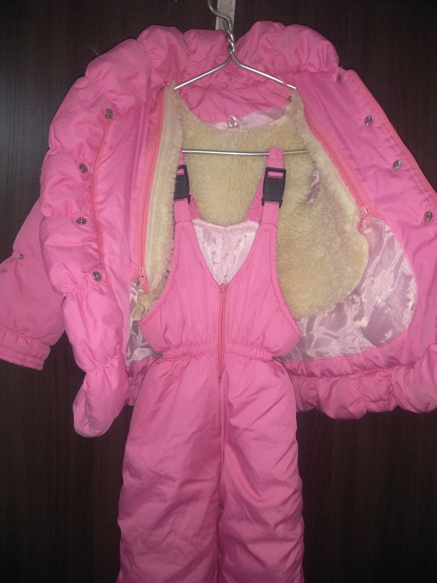 Теплый детский набор куртка и комбинезон 3-4 лет
