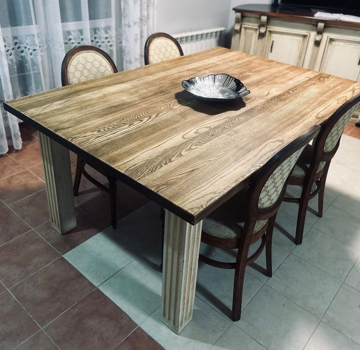 Zestaw mebli do salonu robionych ręcznie