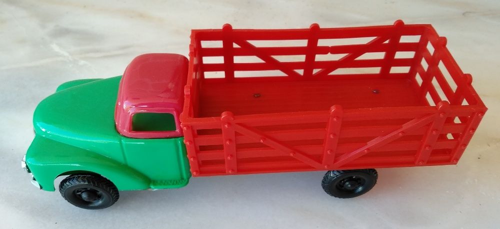 Conjunto de brinquedos em chapa Vintage