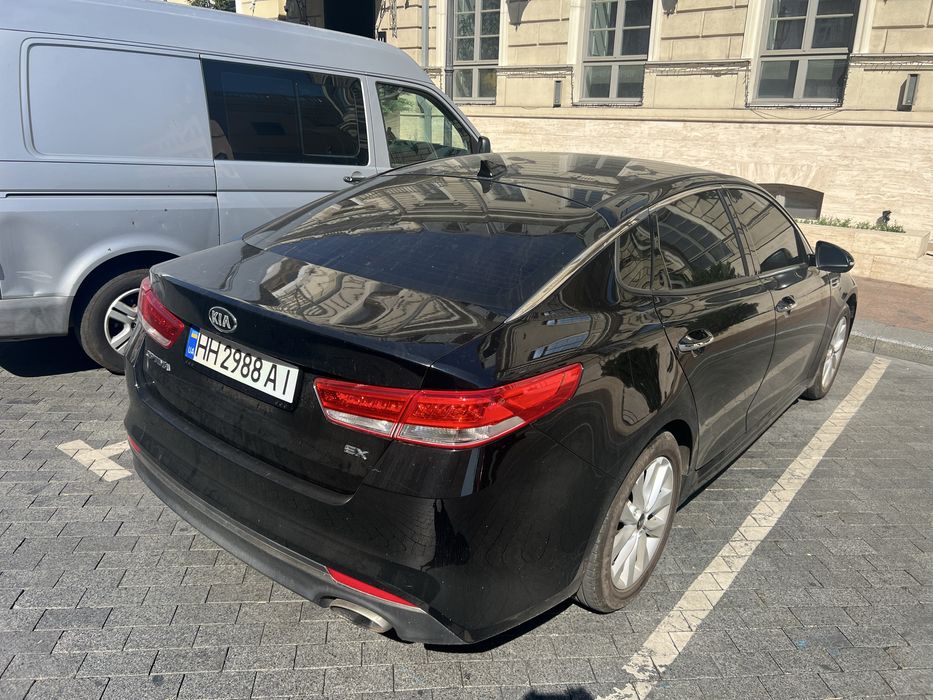 КІА Оптима 2016 рік