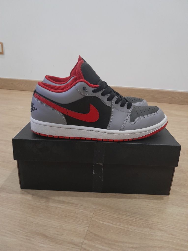 Air Jordan 1 Low Black/Fire