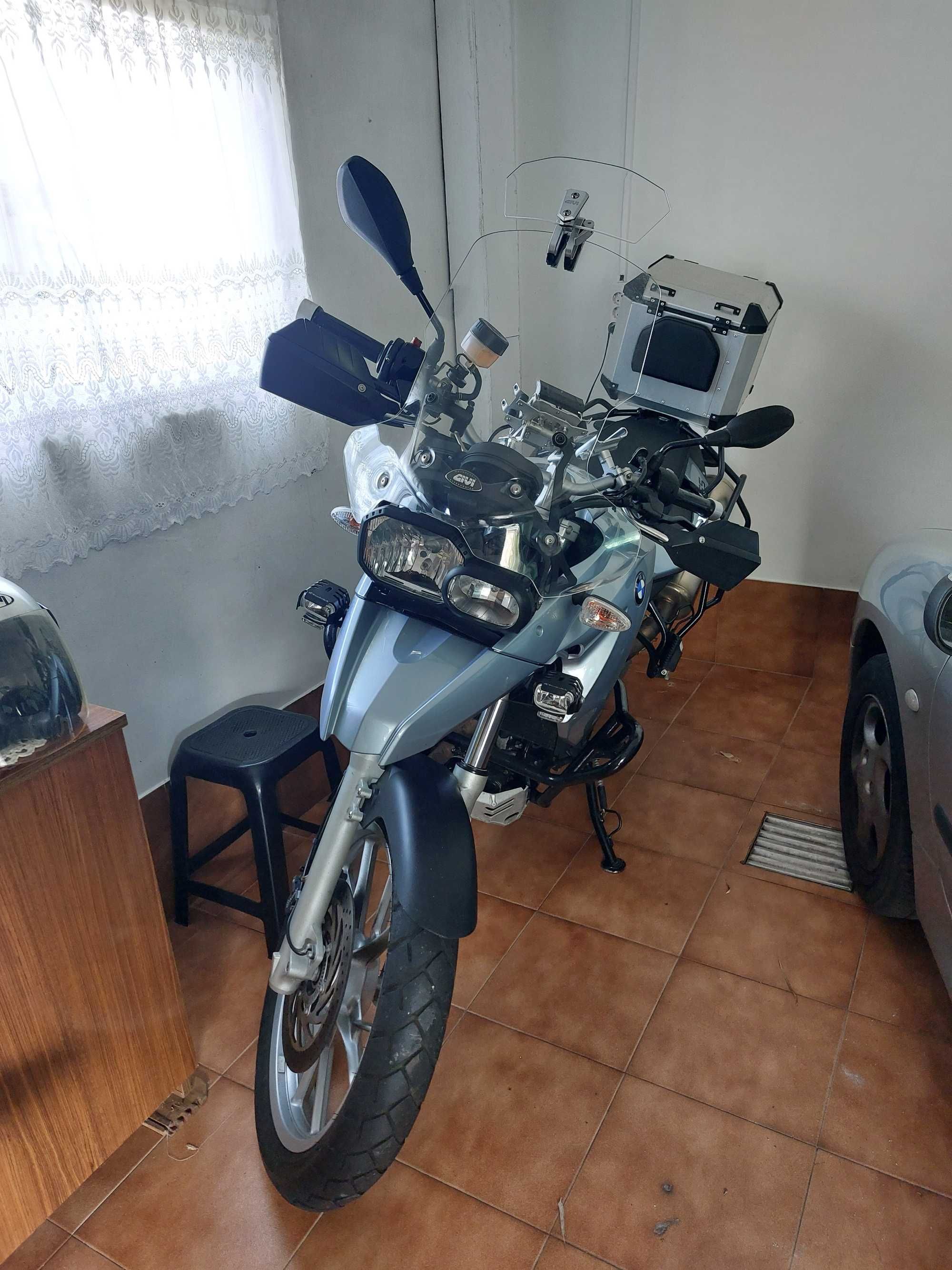 Mota BMW GS 650F