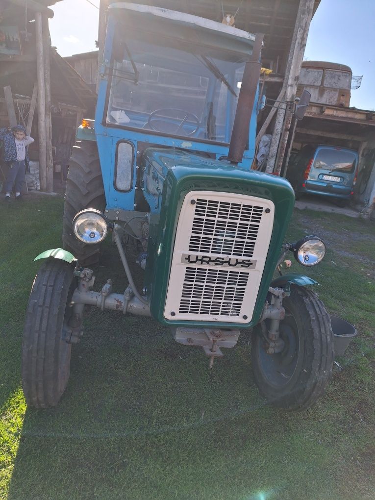 Traktor  Ursus C 360 super stan