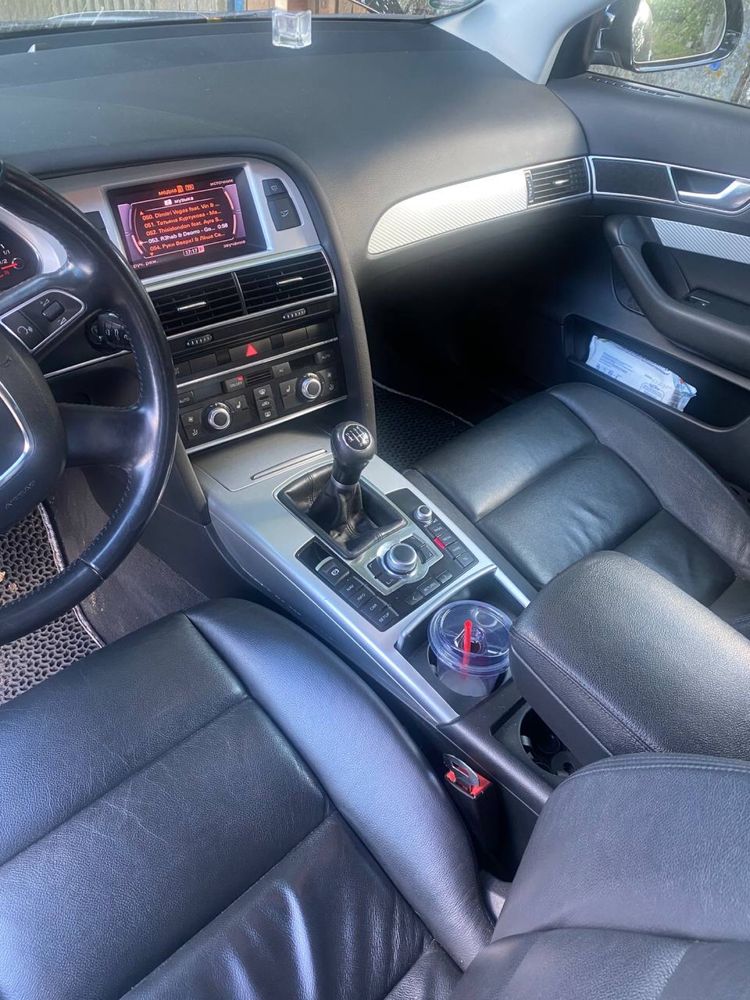 Audi A6C6.