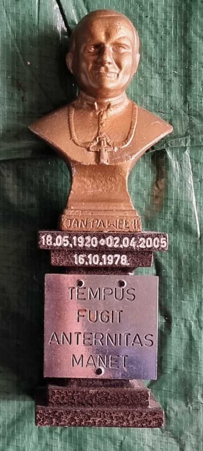 Popiersie Jan Paweł II - na kolumnie, kościół, wiara figurka