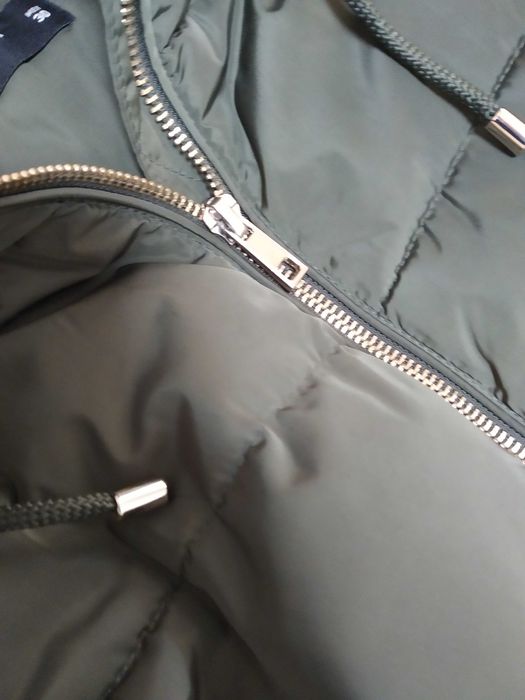 Зимова куртка Lefties розмір 48