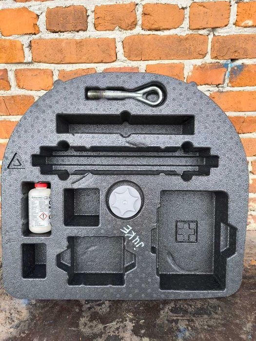 Пінопластовий органайзер багажника Nissan Juke 849B4BV81A   2010-2019