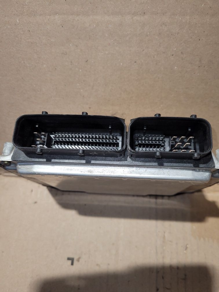 Komputer sterownik silnika vw sharan Alhambra galaxy mk2 1.9TDI 2003r