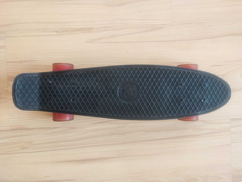 Deskorolka fiszka Olympic Sport z gumowymi kołami - diody LED.