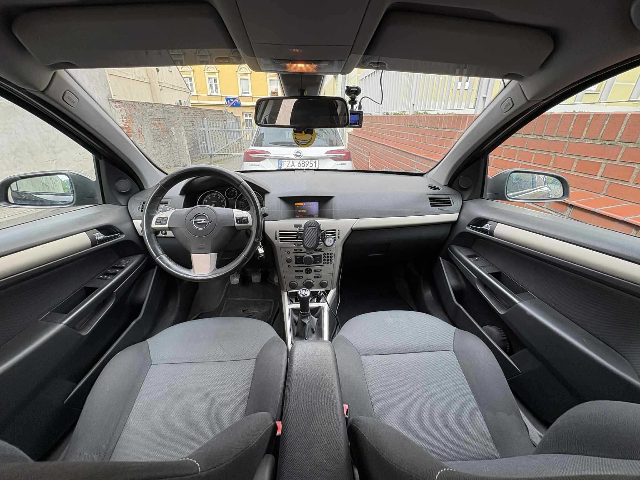 Opel Astra 1.6 Benzyna
