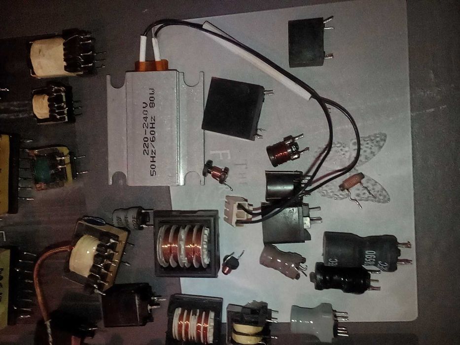 Трансформатори ціна за все, стан робоче.