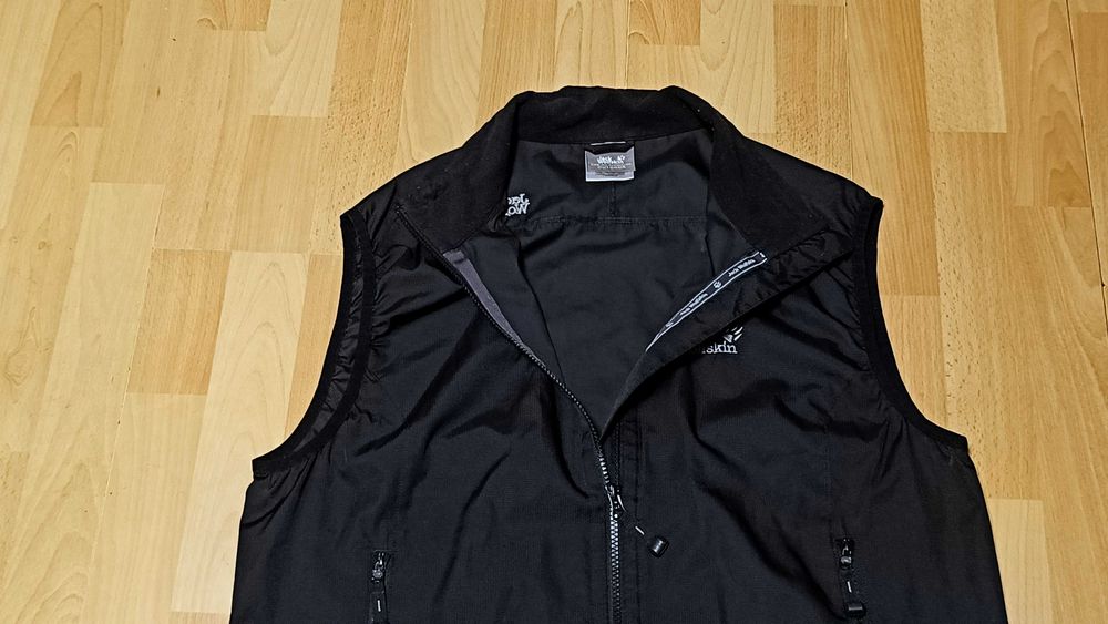 Kamizelka turystyczna JACK WOLFSKIN STORMLOCK ACTIVE r.M stan idealny