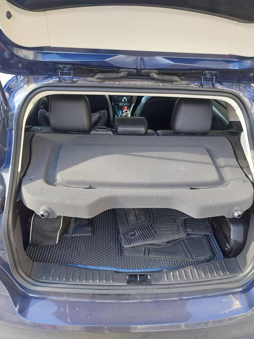 Продам Ford Focus 2015 Titanium Sync3 R18