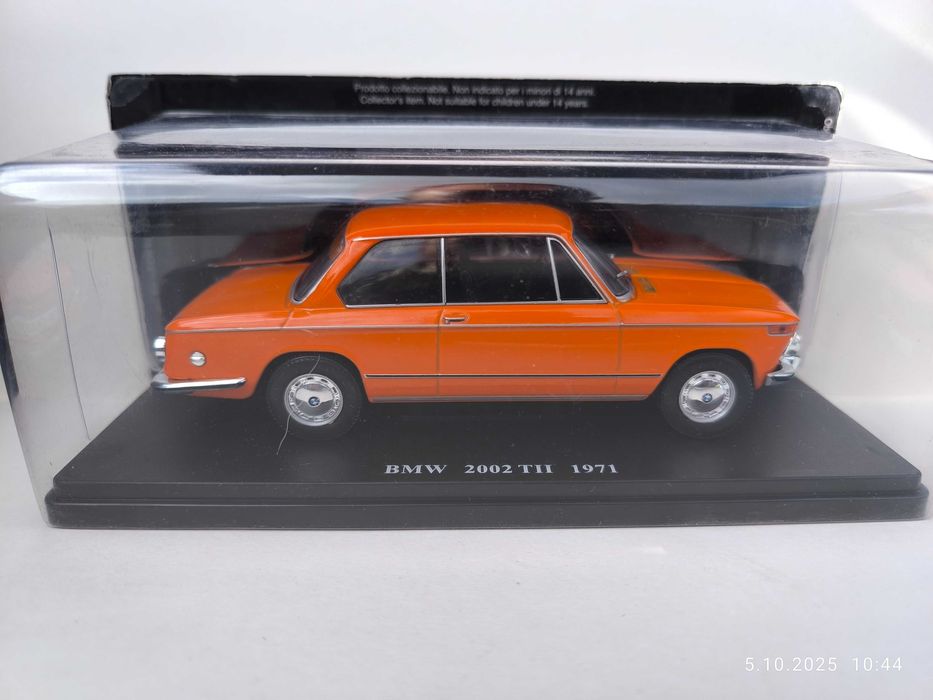Zestaw modeli 1:24 BMW 2002 Fiat 500 Renault 5