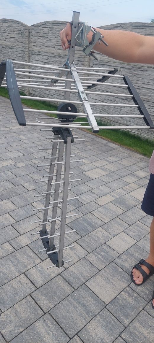 Mocna Antena kierunkowa telewizyjna  DVB T2