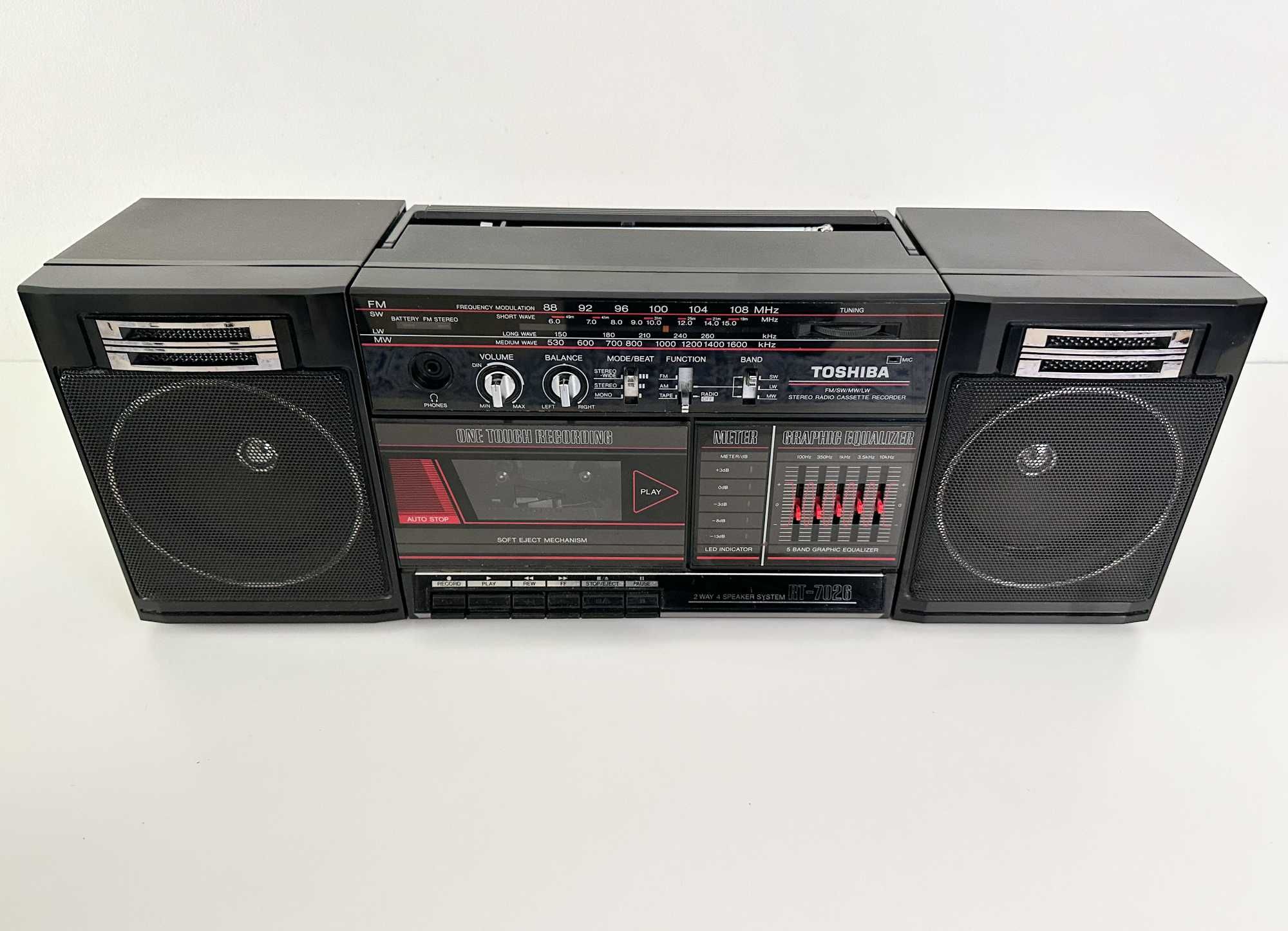 Magnetofon Toshiba RT-7026 Ghetto Blaster Boombox lata 80.