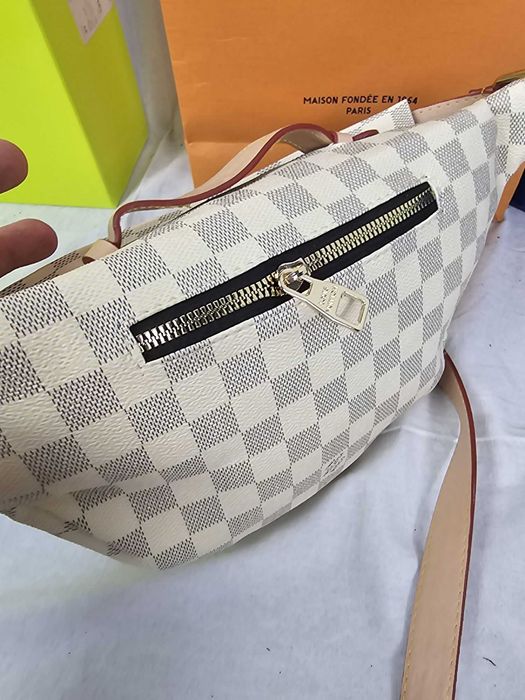 Listonoszka nerka Louis Vuitton kremowa kratka nowość premium