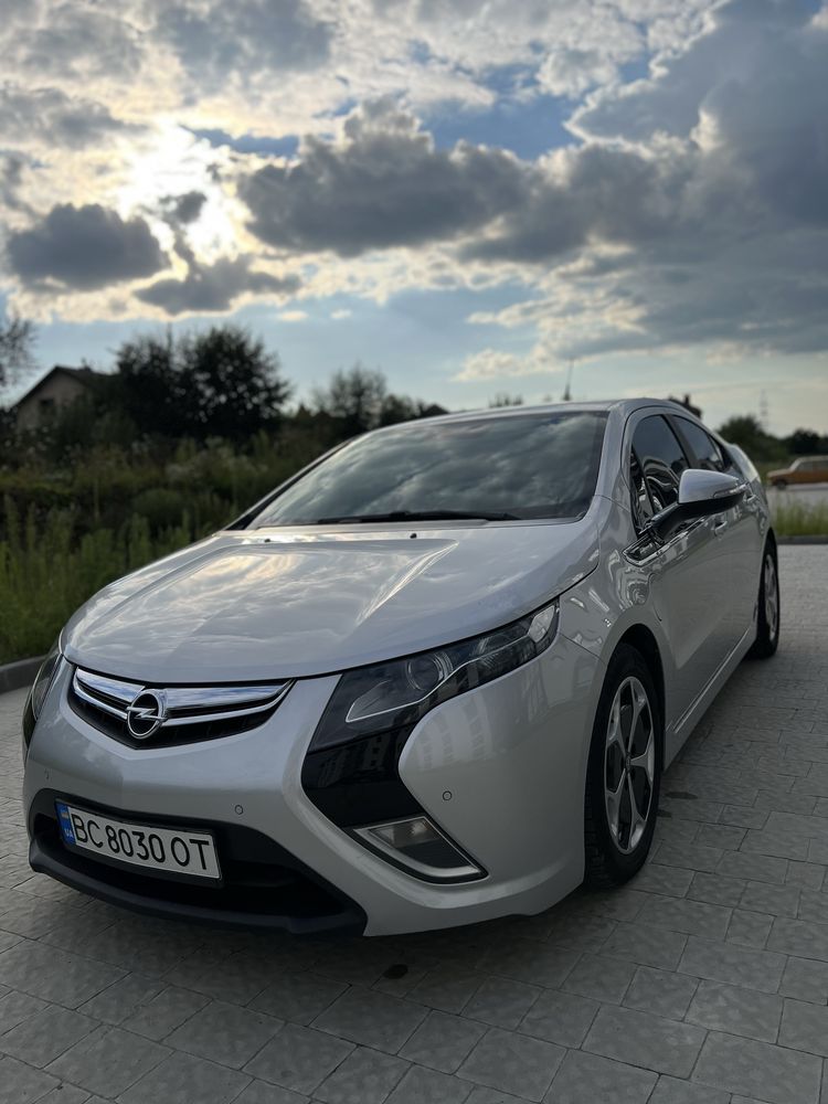 Продаж Opel Ampera в чудовому Продаж Опель ампера в чудовому стані