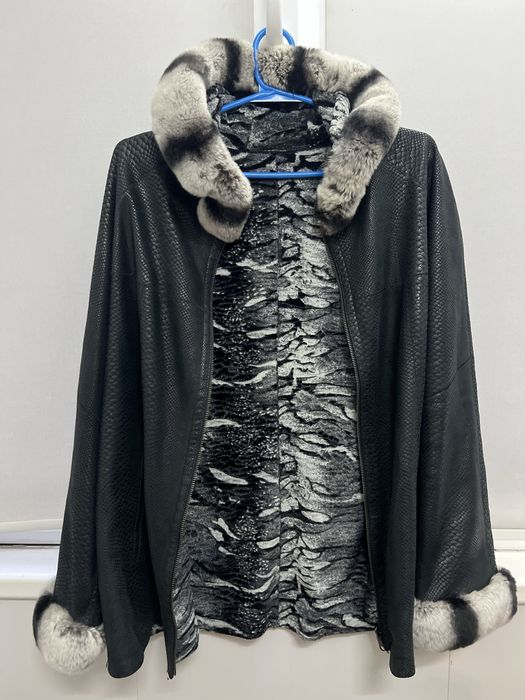 Куртка Gian Ferre із нат.шкіри, двостороння, тиснення змія, 2xl, 54/56