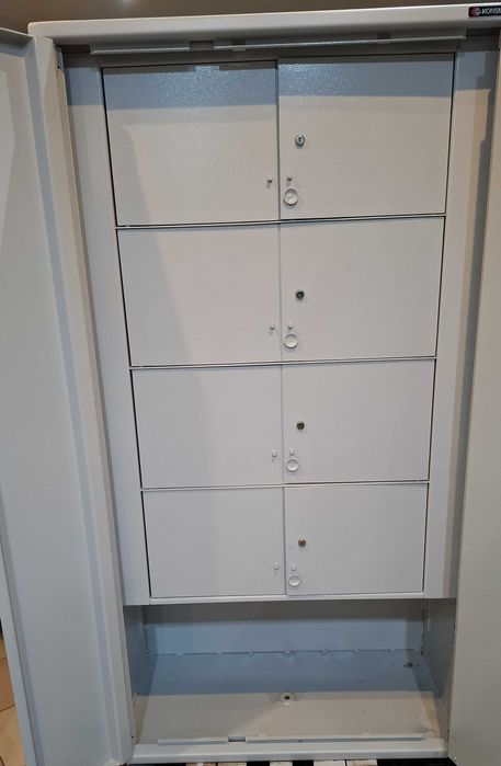 Szafa pancerna metalowa Konsmetal, klasa S1, dwa zamki, 247 kg skrytki