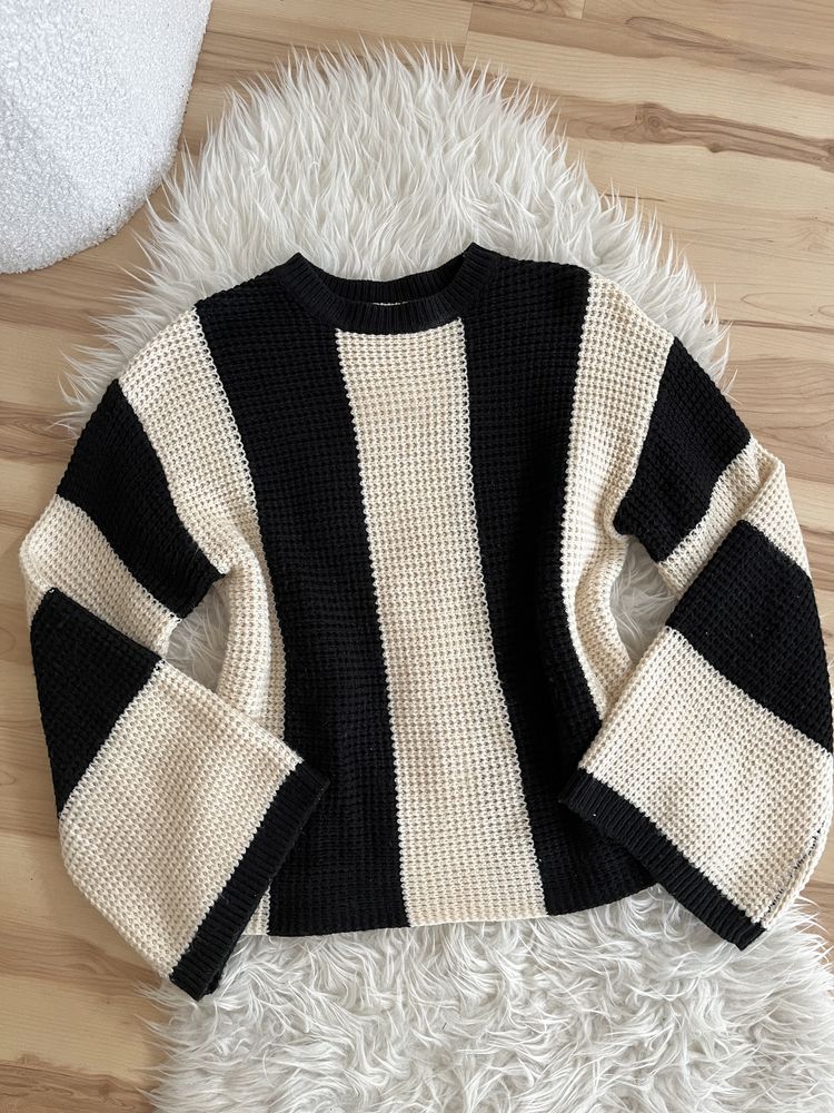 Sweter w paski z rozszerzanymi rękawami Shein XS