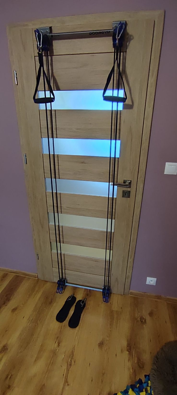 Atlas siłownia wyciąg door gym