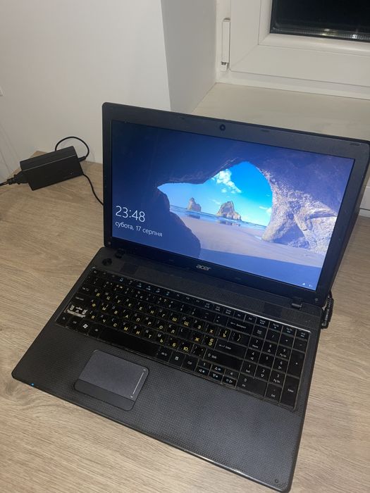 Ноутбук Acer travelmate 5744