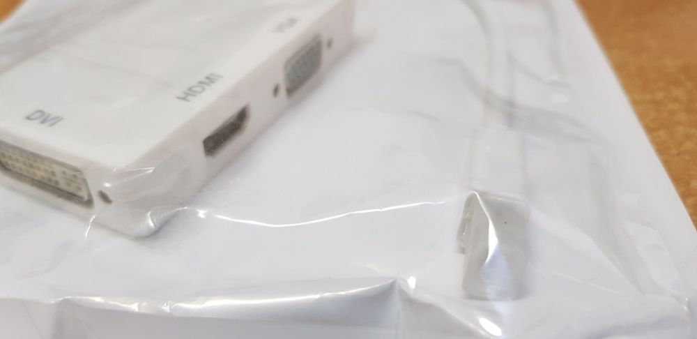 Переходник 3 в 1 Mini DisplayPort -> VGA +HDMI +DVI minidp кабель