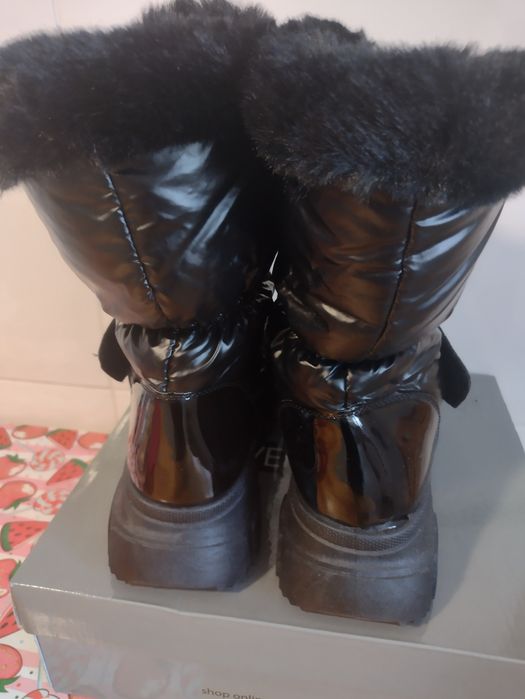 Śniegowce NOWE  kozaki ciepłe futro roz.38/24,5 cm