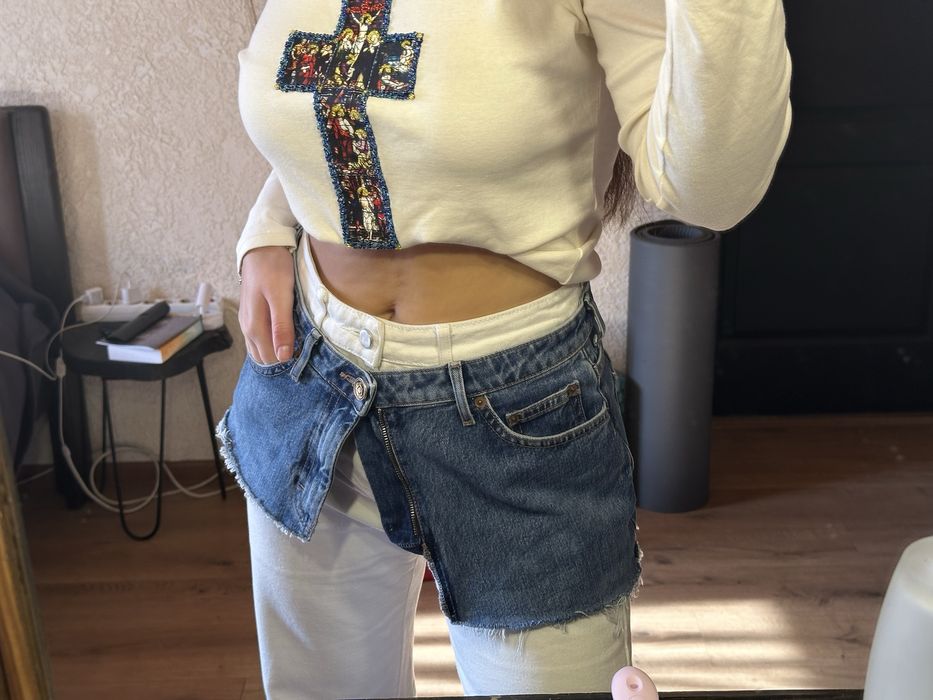 Лонгслив с вышивкой, экслюзивная с крестом. Баска