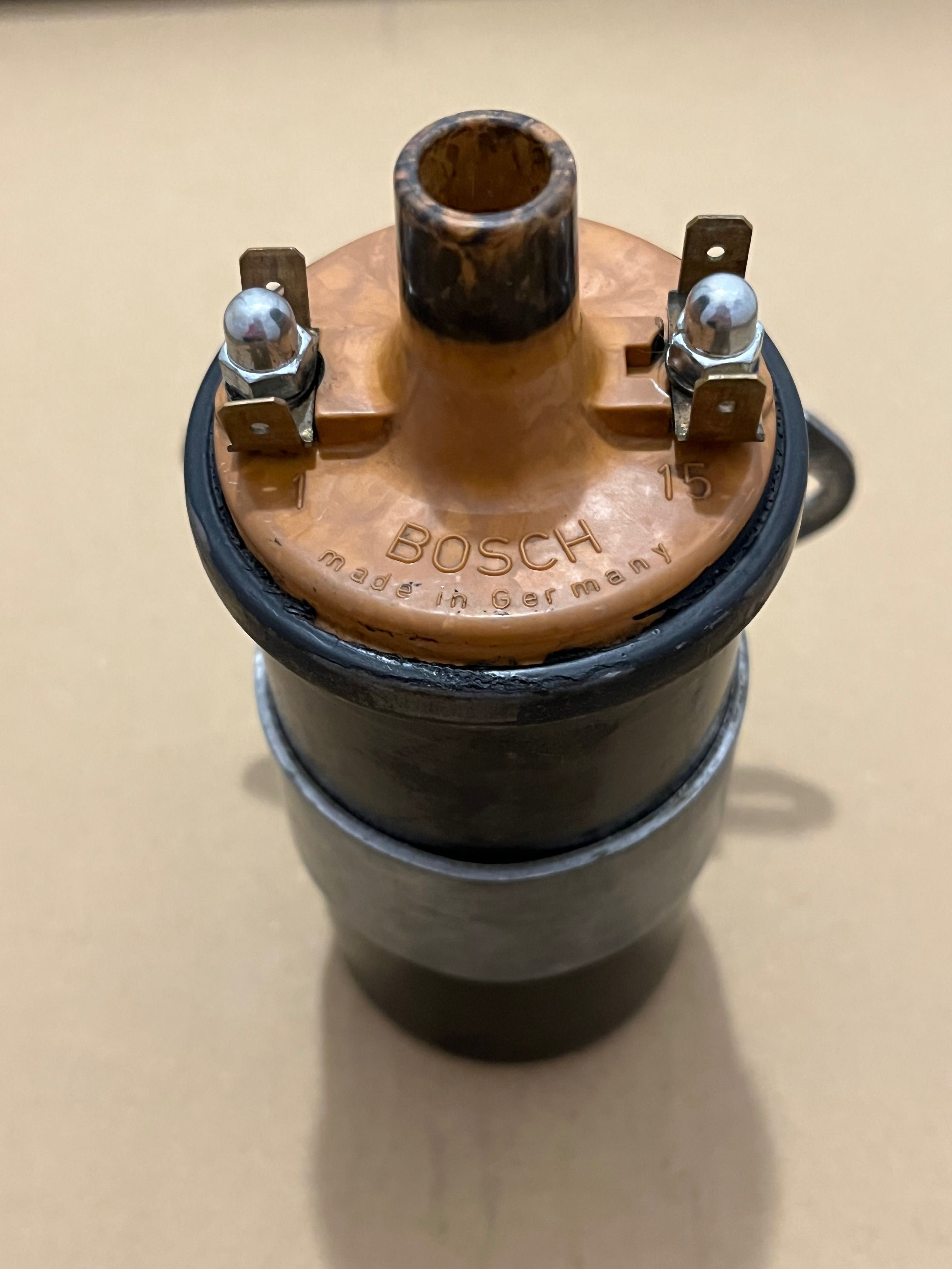 VW GARBUS - cewka zapłonowa BOSCH 12V
