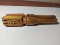 Щелкунчик деревянный для фундука