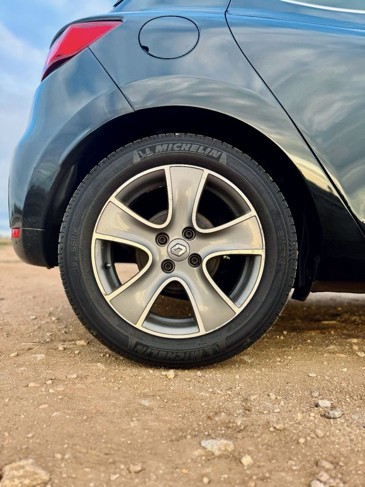 Renault Clio IV 1.5 DCI Dynamic S 12/2015
