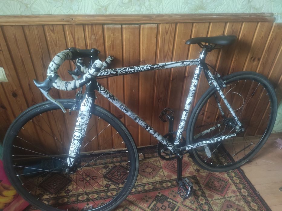 Велосипед шоссейный