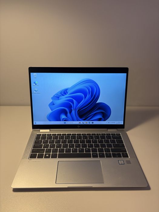 HP EliteBook x360, 1030 G3 • i7/16GB RAM/512GB SSD • Windows 11 Pro
