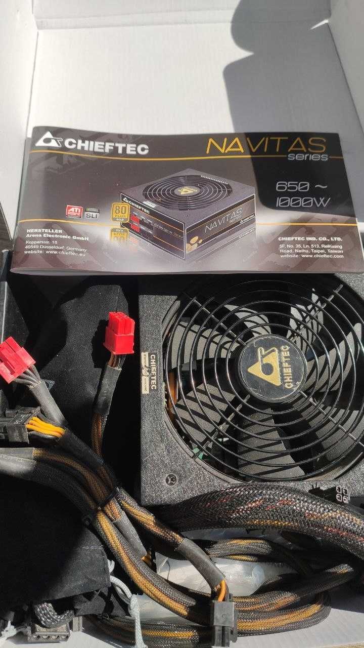 Блок питания 80Plus Gold 1000Вт 1кВт состояние нового Navitas Chieftec