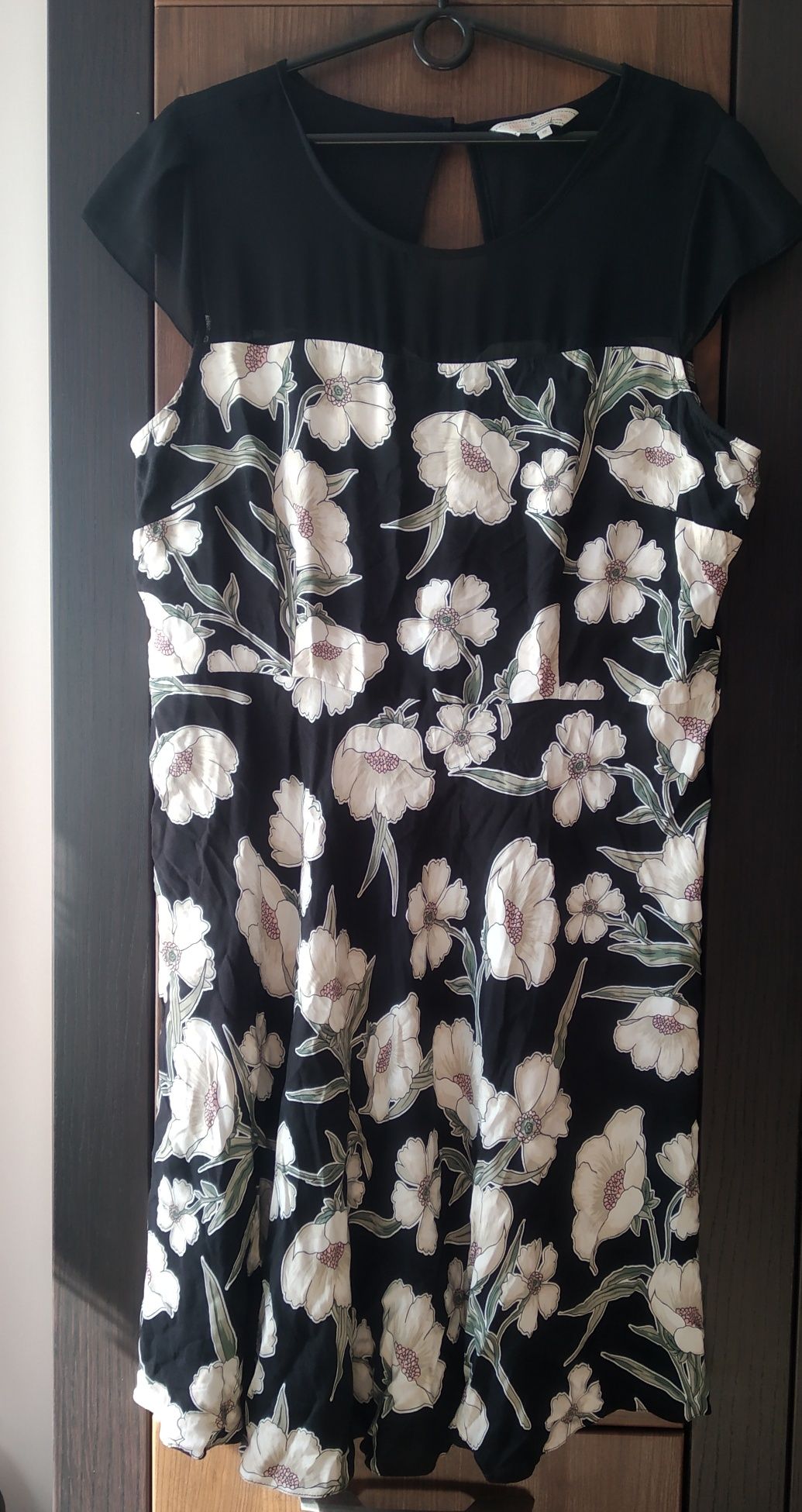 Piękna sukienka XXXL w kwiaty Dorothy Perkins letnia sukienka floral